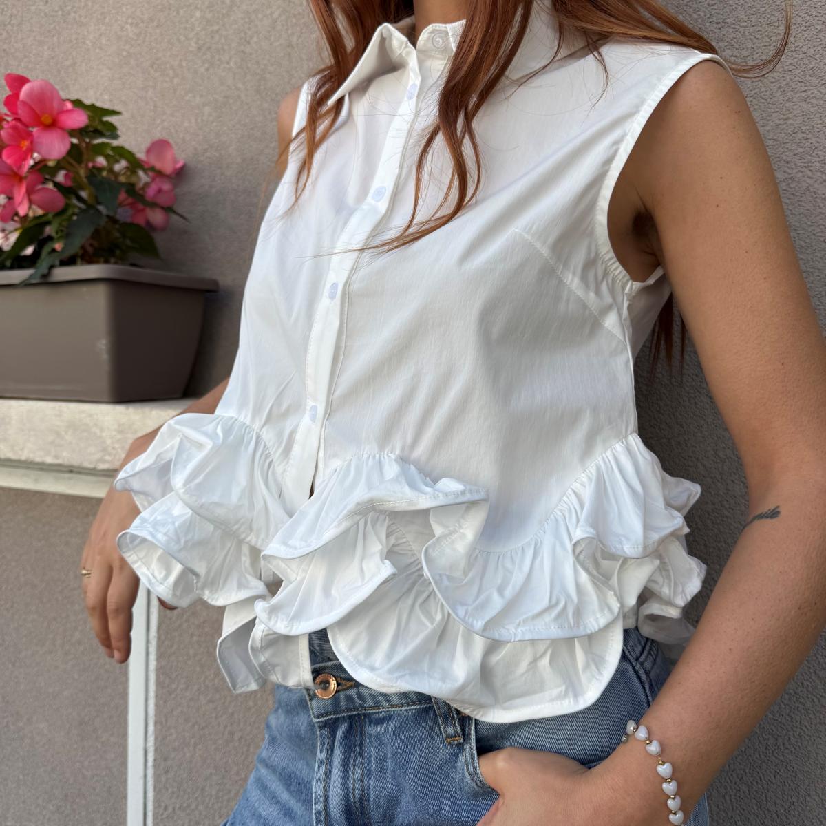 Camicia smanicata
