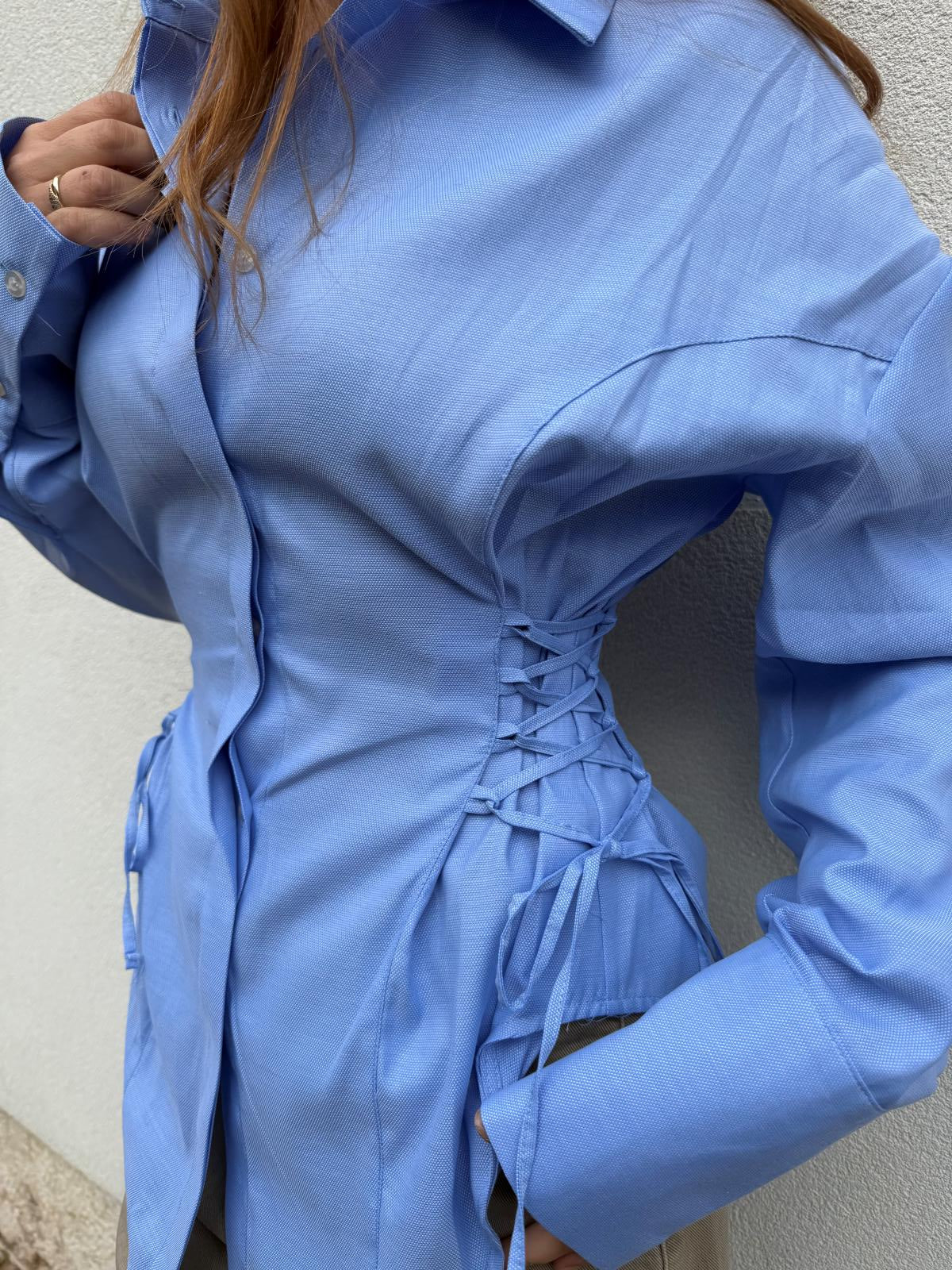 Camicia con lacci
