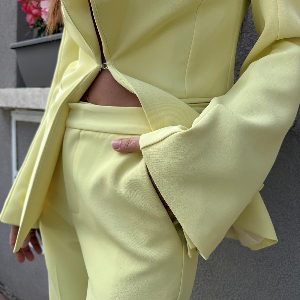 Tailleur sfiancato