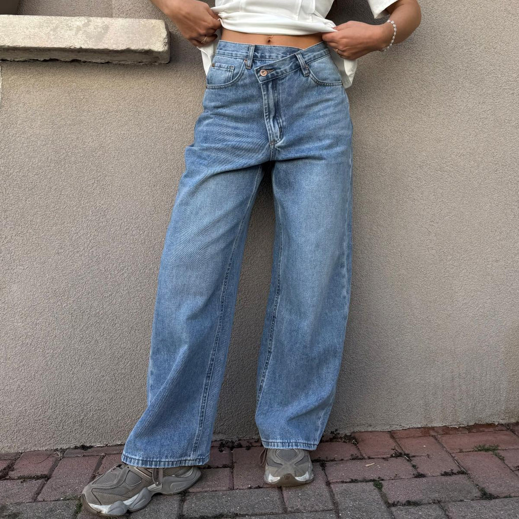 Jeans chiusura laterale
