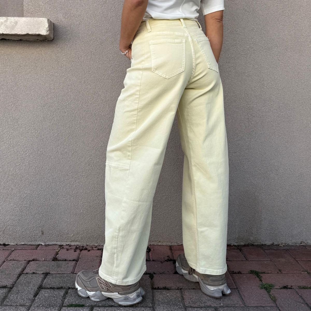 Jeans giallino