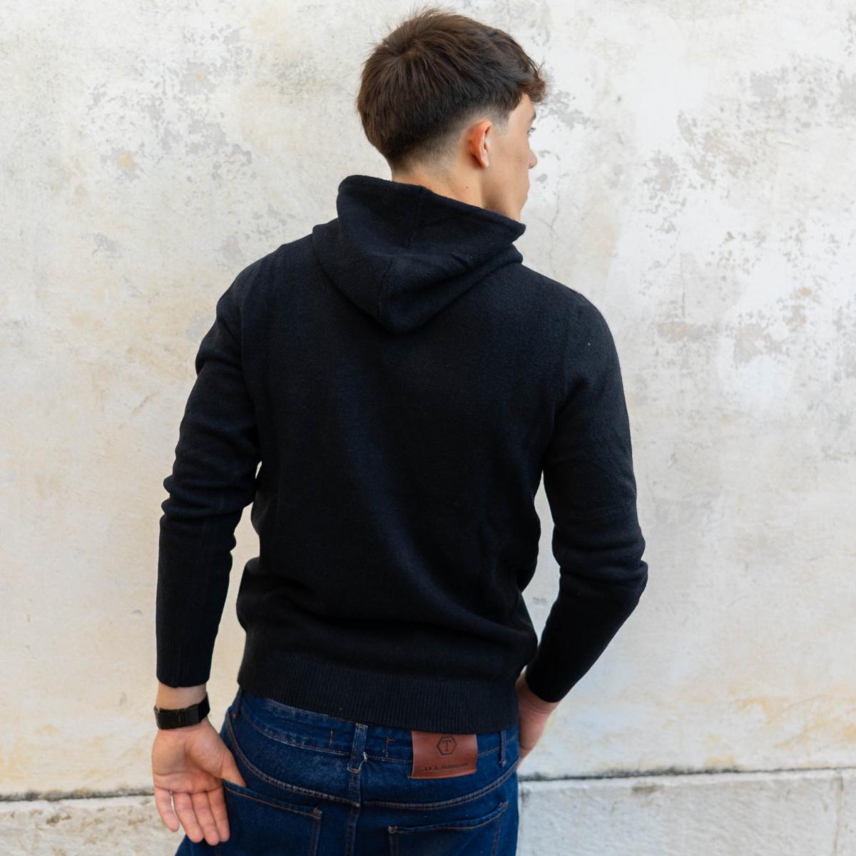 Maglione con Cappuccio
