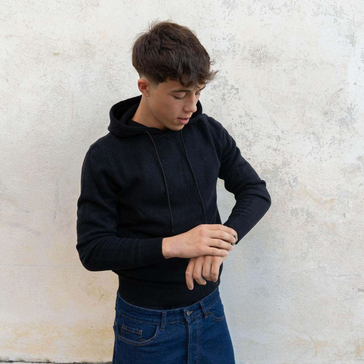 Maglione con Cappuccio