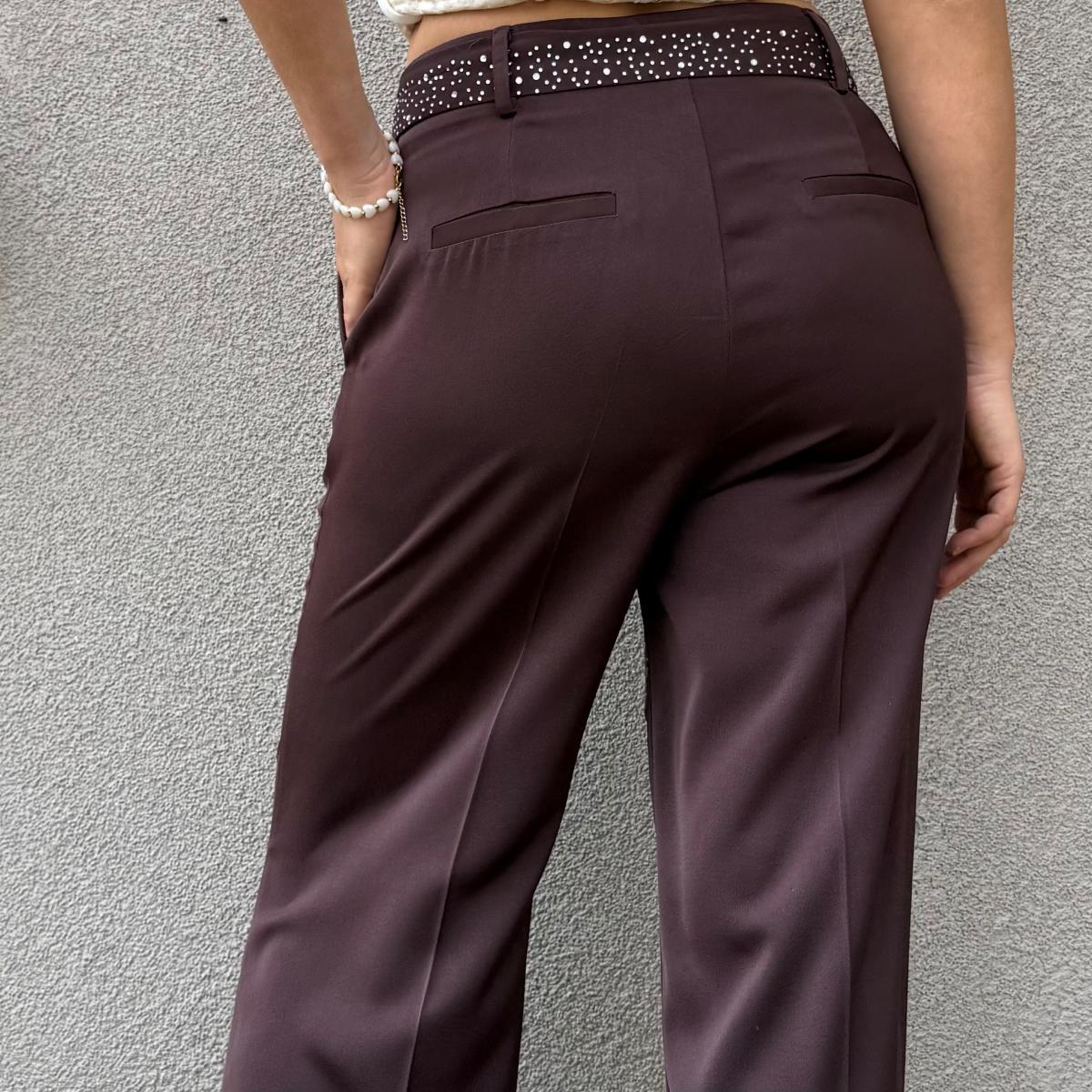 Pantalone con cravatta